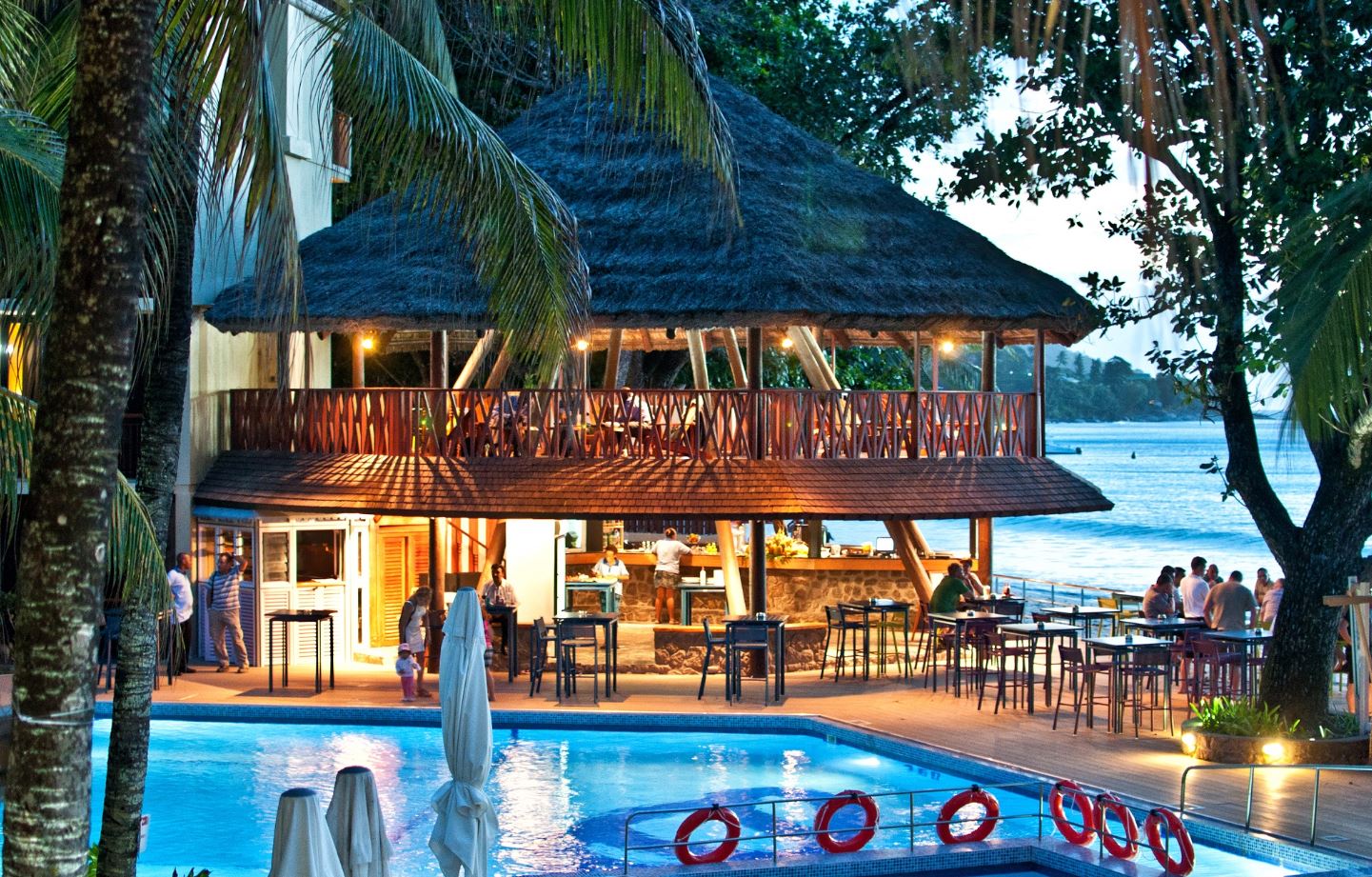 Ocean Deck Bar – Coral Strand Smart Choice 4*, Beau Vallon, Mahe Island, Seychelles