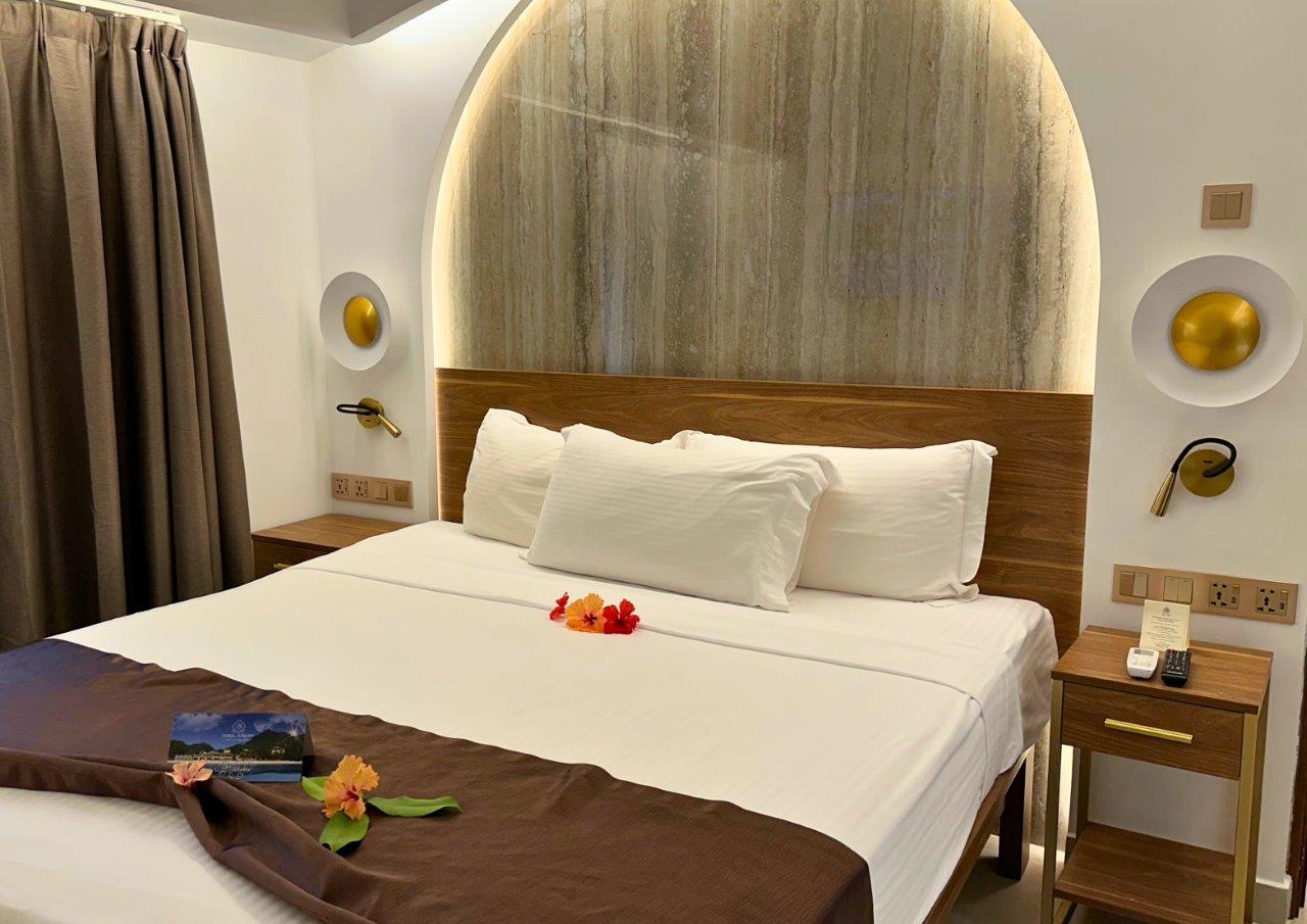 Signature Superior Ocean with kitchenette – Coral Strand Smart Choice 4*, Beau Vallon, Île de Mahé, Seychelles