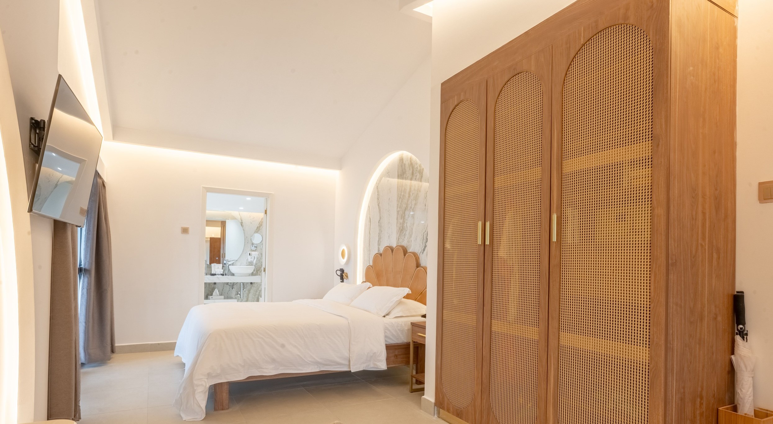 Signature Superior Garden – Coral Strand Smart Choice 4*, Beau Vallon, Mahe Island, Seychelles