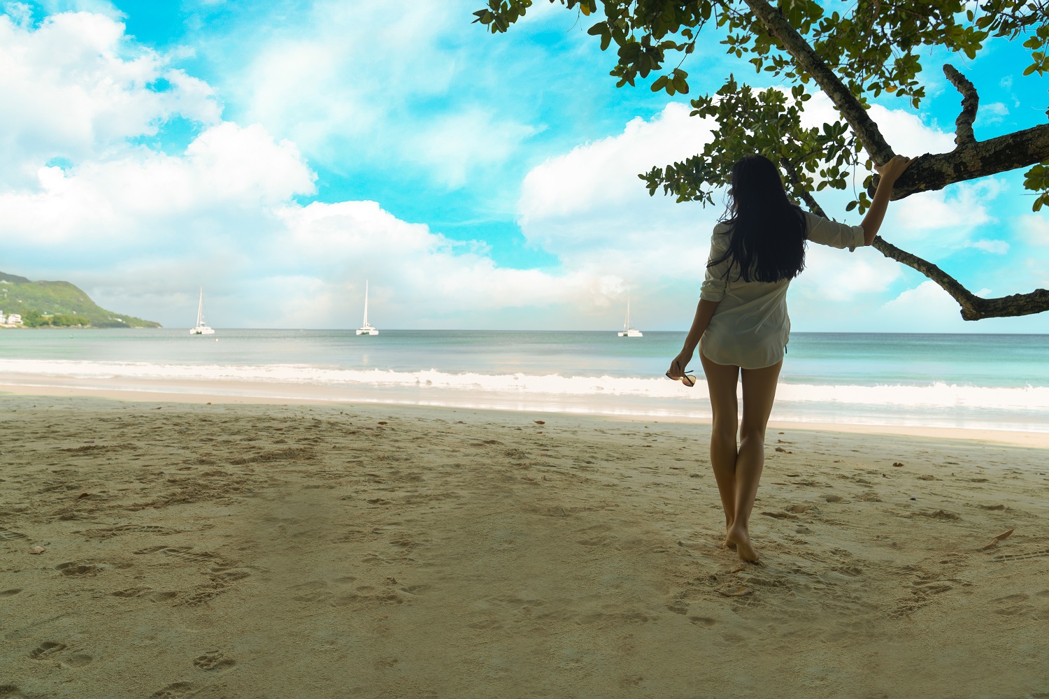 Women’s Day BBQ Lunch at Island Trader – Coral Strand Smart Choice 4*, Beau Vallon, Mahe Island, Seychelles